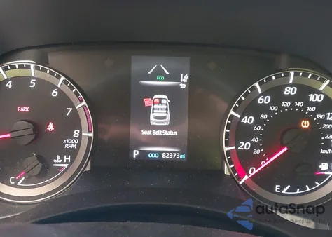 2022 Toyota Highlander L z USA, uszkodzony, nr VIN 5TDCZRAHXNS115429